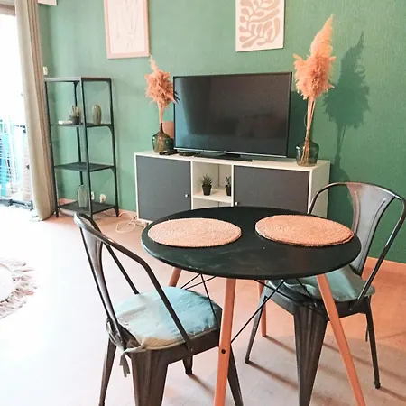Bel Appartement, Climatisation, Internet, Terrasse Apartmán