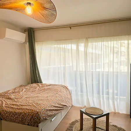 Bel Appartement, Climatisation, Internet, Terrasse Apartmán *